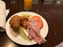 Hotel Brekky
