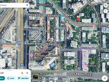 The direct neighbourhood of the hotel. 