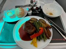 Herb crusted beef fillet