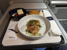 3 Prawns, not much food for this length of flight 👎🏾