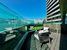 Terrace (Patio: Day)