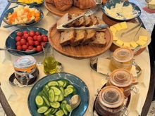 Breakfast buffet (sourdough bread was on a second table, with water)