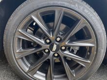 These optional rims are not a good idea for a rental car. This car is less than a month old and it's already all scratched...