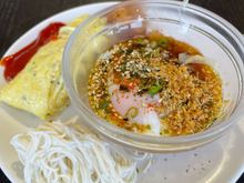 Japanese cold noodles with a truffled omelette