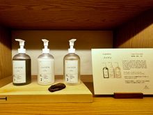 Toiletries (Same item to in-room amenities)