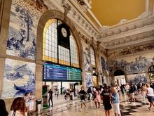 Beautiful Porto train station