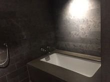 Bathtub