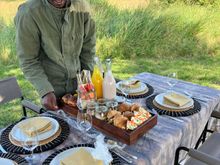 Breakfast set-up in the bush