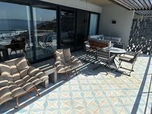 Huge Thompson Suite balcony (room 210)
