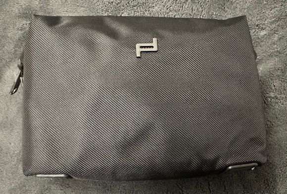 Porsche design amenity kit