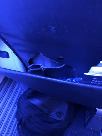 Interior of this 737 has seen better days
