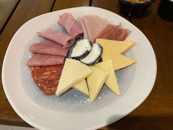 meat/cheese plate