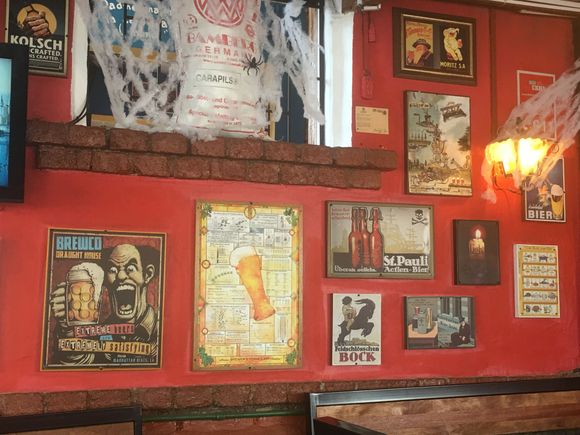 

this is their flight of five VERY large samples