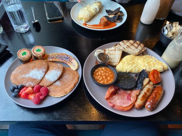 Pancakes were thiccc.