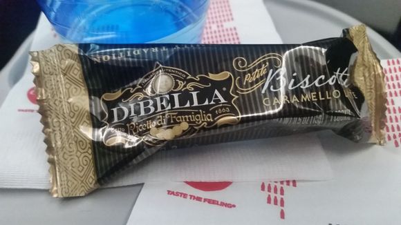 For breakfast, we received a lovely Caramel biscotti. It was a generous 90 calories and quite tasty. I thought the packaging was a bit too like the styles of the ME3, however.