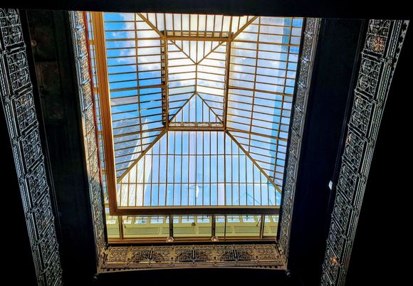 One of the other main highlights of the Temple bar area is the skylight that you can look up at while seated.