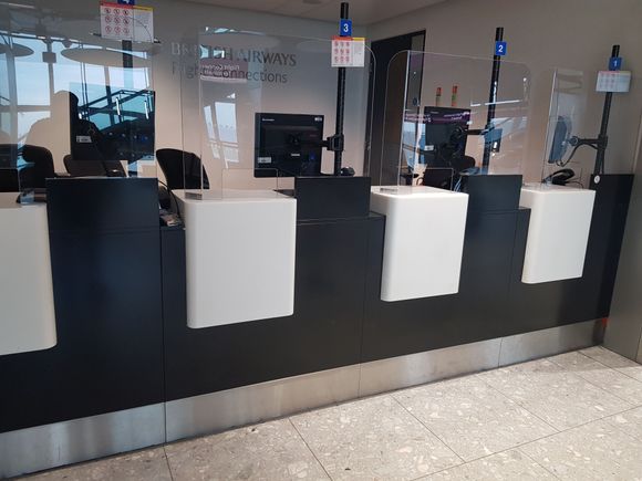 I couldn't check in online for the LHR-ATH flight and the queues in EDI check in were brutal. I hoped to check in here to save me going into arrivals at Heathrow. Evidently not happening. 