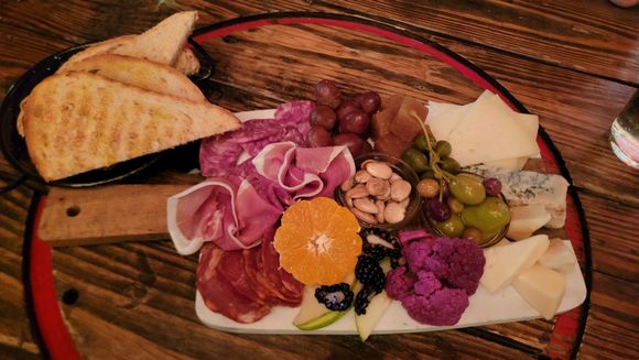 Charcutería y Queso