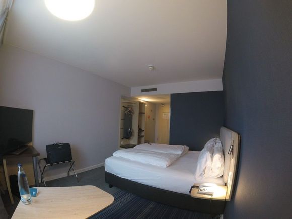 Holiday Inn Express Düsseldorf City North / Room