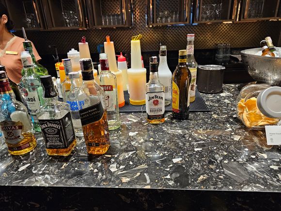Club evening drinks and canapés