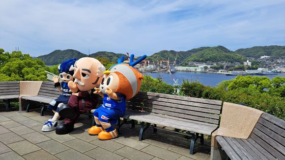 The glover garden mascot and the local sports team mascots having a photoshoot in the gardens ( I assume as promotion for Nagasaki Stadium city   due to open later this year as I saw lots of posters around Nagasaki)