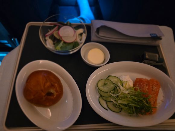 Good start with the first course. Marinated salmon, a fresh salad, and the bread was super warm.
