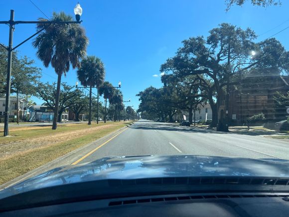 Driving through Nola