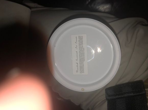 Ice cream lid and thumb 