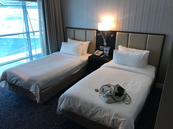 I booked 2x twin room with windows: most do not have windows so request these upon booking