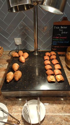 Breakfast at Kuang's Café - Baked goods