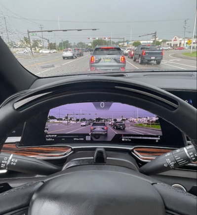 Augmented Reality screen. Very sharp screen, but very distracting. Had to turn it off.