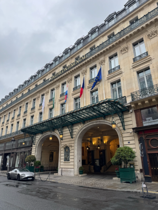 Hotel exterior 3 - main entrance