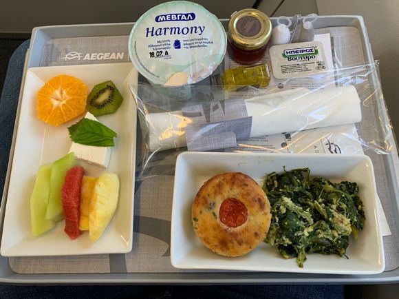 breakfast, was good. this flight was really fast and smooth, almost full A321, 8 of 12 biz seats taken