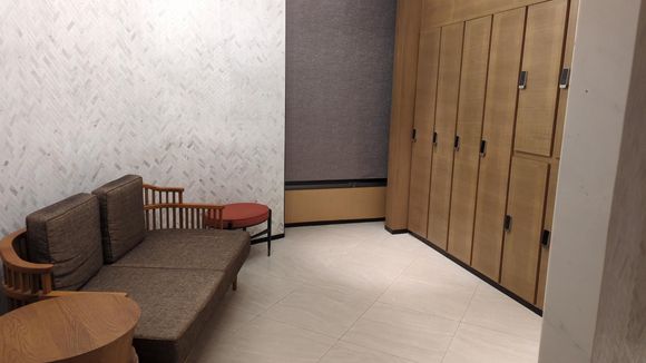 Spa lockers