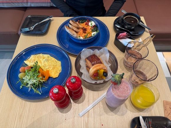 Andaz Doha Salt Road Breakfast