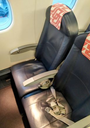 Standard seating on the flight to Frankfurt FRA operated by Hop !