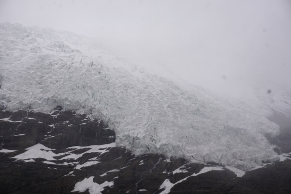 Kharo-la Glacier
