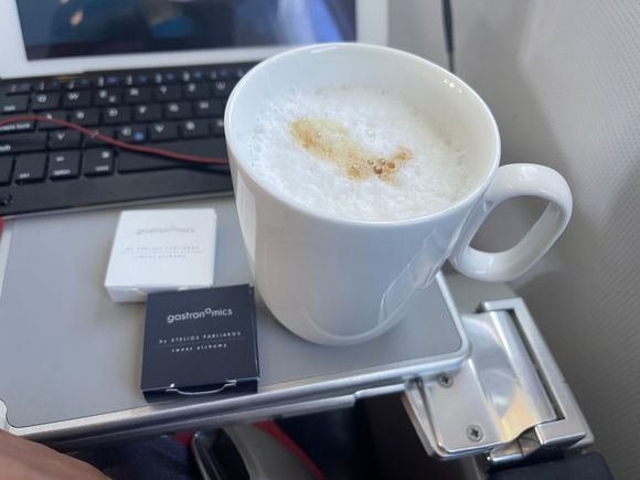 Cappuccino & chocolate