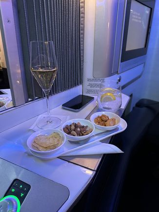 Canapés and champagne prior to push back. 