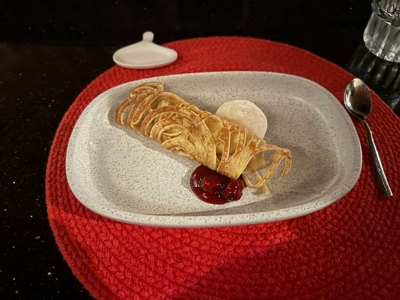 banana crepe