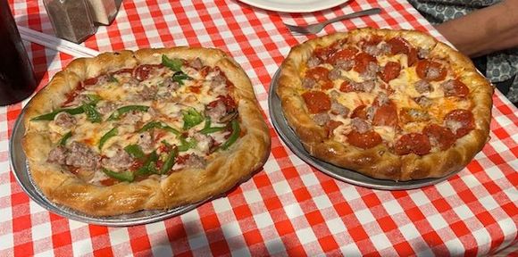 Brick Oven Pizza, Kalaheo, Kaua’i. 