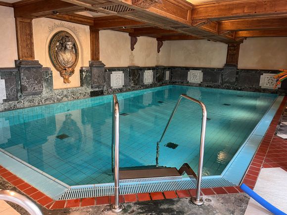 Indoor pool, around 10 meters long