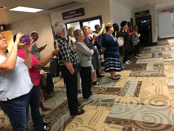 Enthusiastic crowd at arrivals