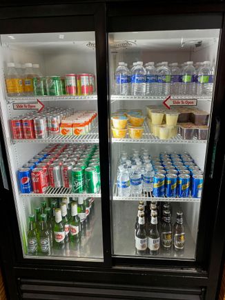 Swissport Lounge drinks.