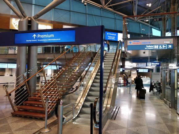 Premium check-in and security in HEL