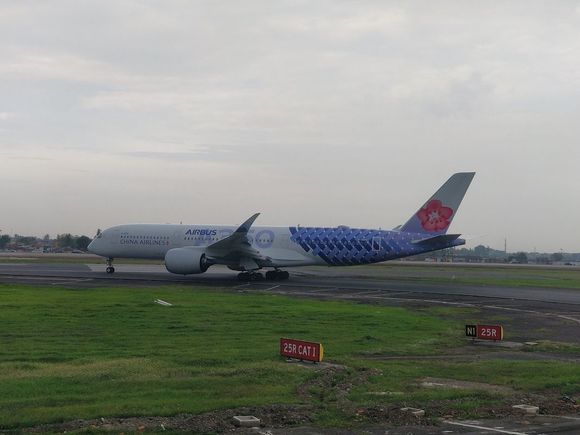 China Airlines Airbus 350-900