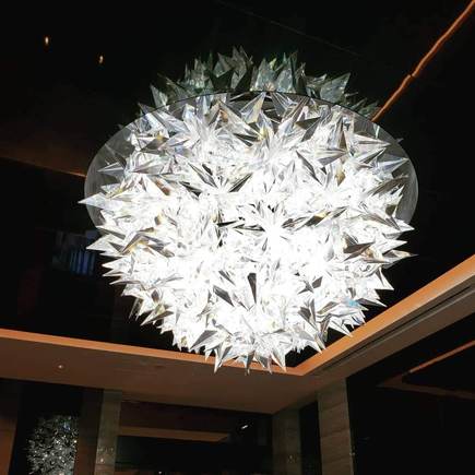 Chandelier at the first floor lobby