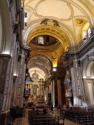 Catedral Metropolitana next to Plaza de Mayo