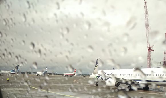 Diverted from PDX to SEA; now delayed SEA-PDX. A lot of traffic in the alley.