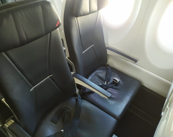 Standard seating on Air France short haul, both in Economy and Business class 